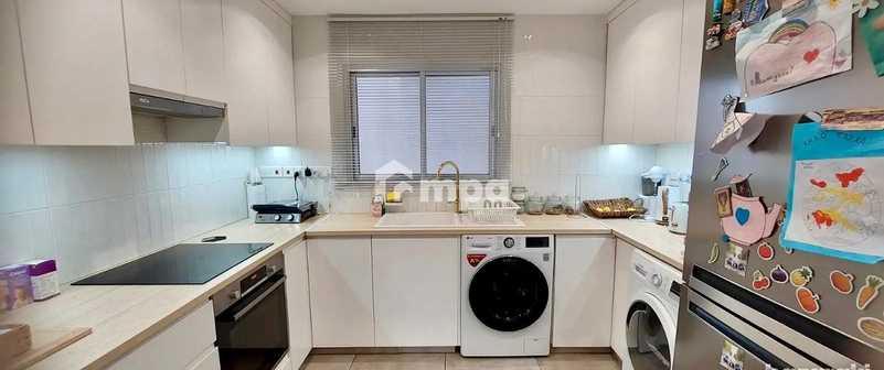3-bedroom apartment for sale: https://www.bazaraki.com/adv/5791892_3-bedroom-apartment-for-sale (www.bazaraki.com)
