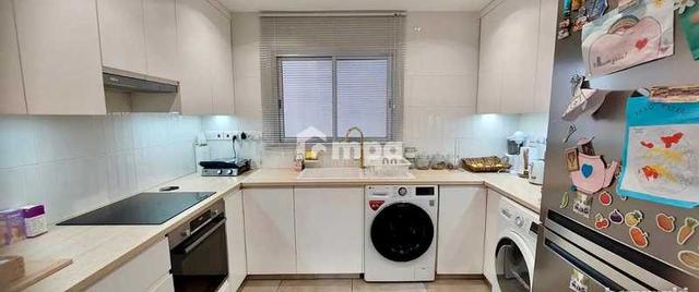 3-bedroom apartment for sale: https://www.bazaraki.com/adv/5791892_3-bedroom-apartment-for-sale (www.bazaraki.com)