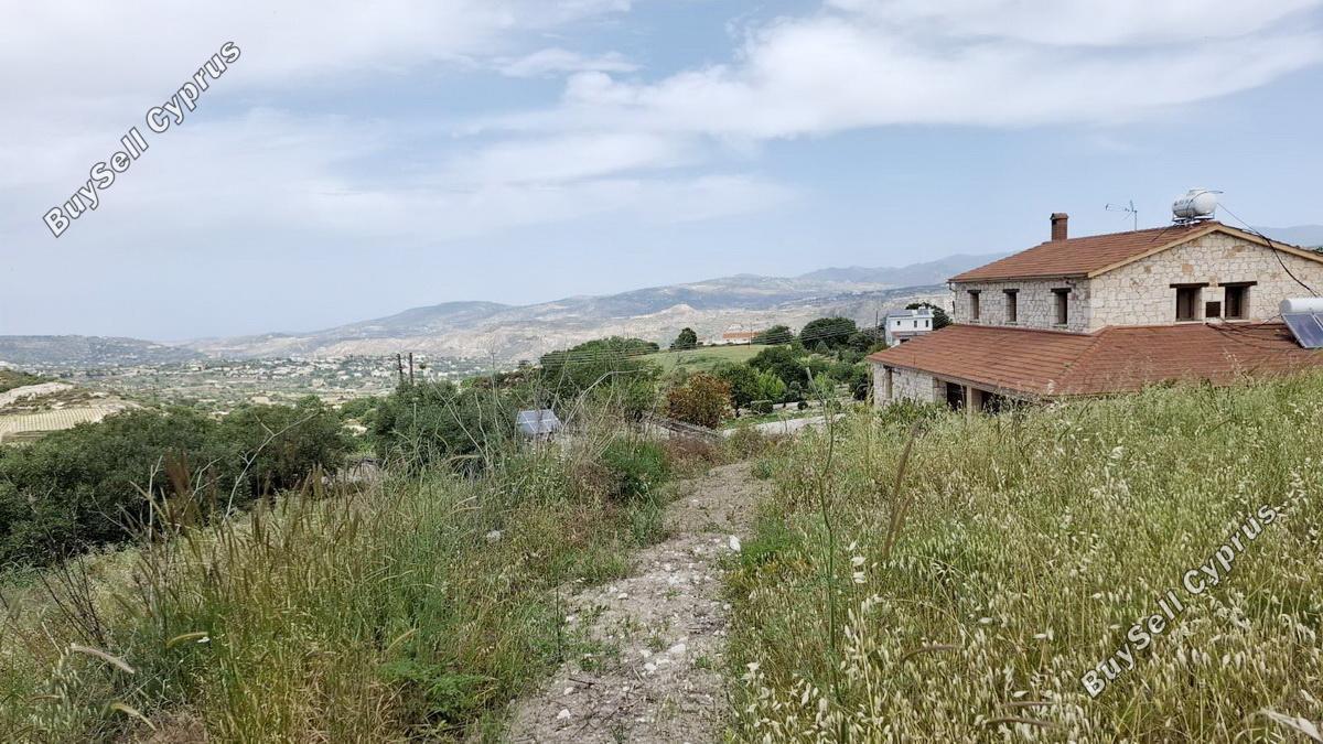 1,050 SQM Residential Land for sale in Stroumbi, Paphos: https://www.buysellcyprus.com/property-for-sale/paphos/stroumbi/land-for-sale-stroumbi-paphos-1797002.html (www.buysellcyprus.com)