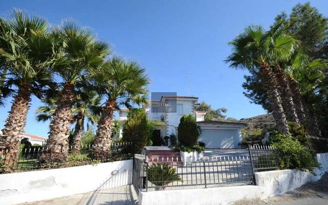 3-bedroom detached house for sale: https://www.bazaraki.com/adv/5791315_3-bedroom-detached-house-for-sale (www.bazaraki.com)