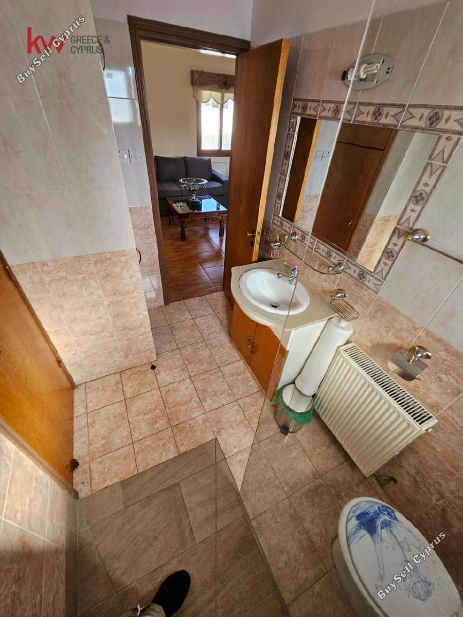 3 Bedroom Semi-detached house to rent in Faneromeni, Larnaca: https://www.buysellcyprus.com/property-for-rent/larnaca/faneromeni/3-bed-semi-detached-house-to-rent-faneromeni-larnaca-1800356.html (www.buysellcyprus.com)