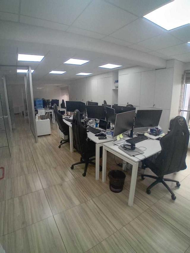 Modern 160 square meter mezzanine floor in agios athanasios: https://www.bazaraki.com/adv/5796608_modern-160-square-meter-mezzanine-floor-in-agios-athanasios (www.bazaraki.com)
