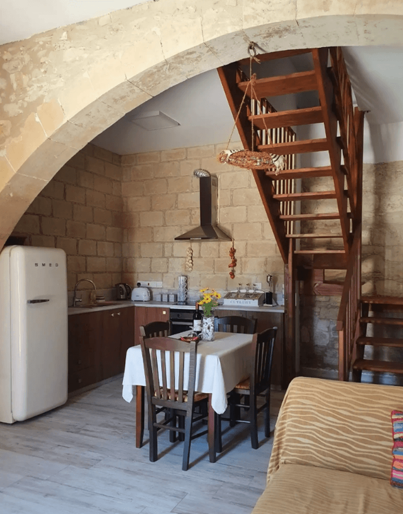 2-bedroom semi-detached for sale: https://www.bazaraki.com/adv/5791110_2-bedroom-semi-detached-for-sale (www.bazaraki.com)